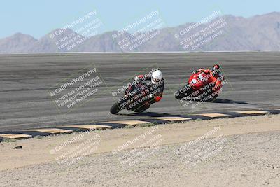 media/Oct-13-2025-Moto Forza (Mon) [[a66d839500]]/3-B Group/Session 2 (Bowl)/